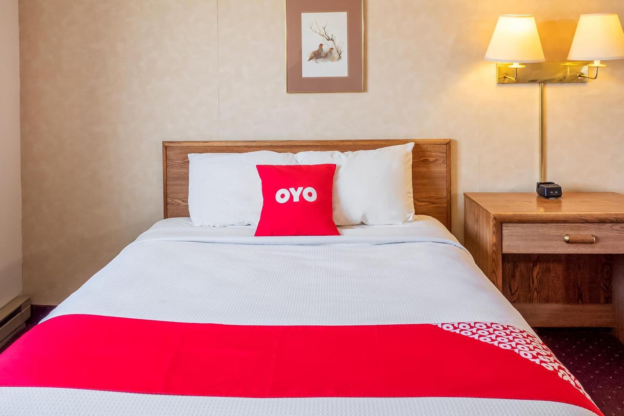 Oyo Hotel Shelby Mt Hwy 2 & I-15 외부 사진