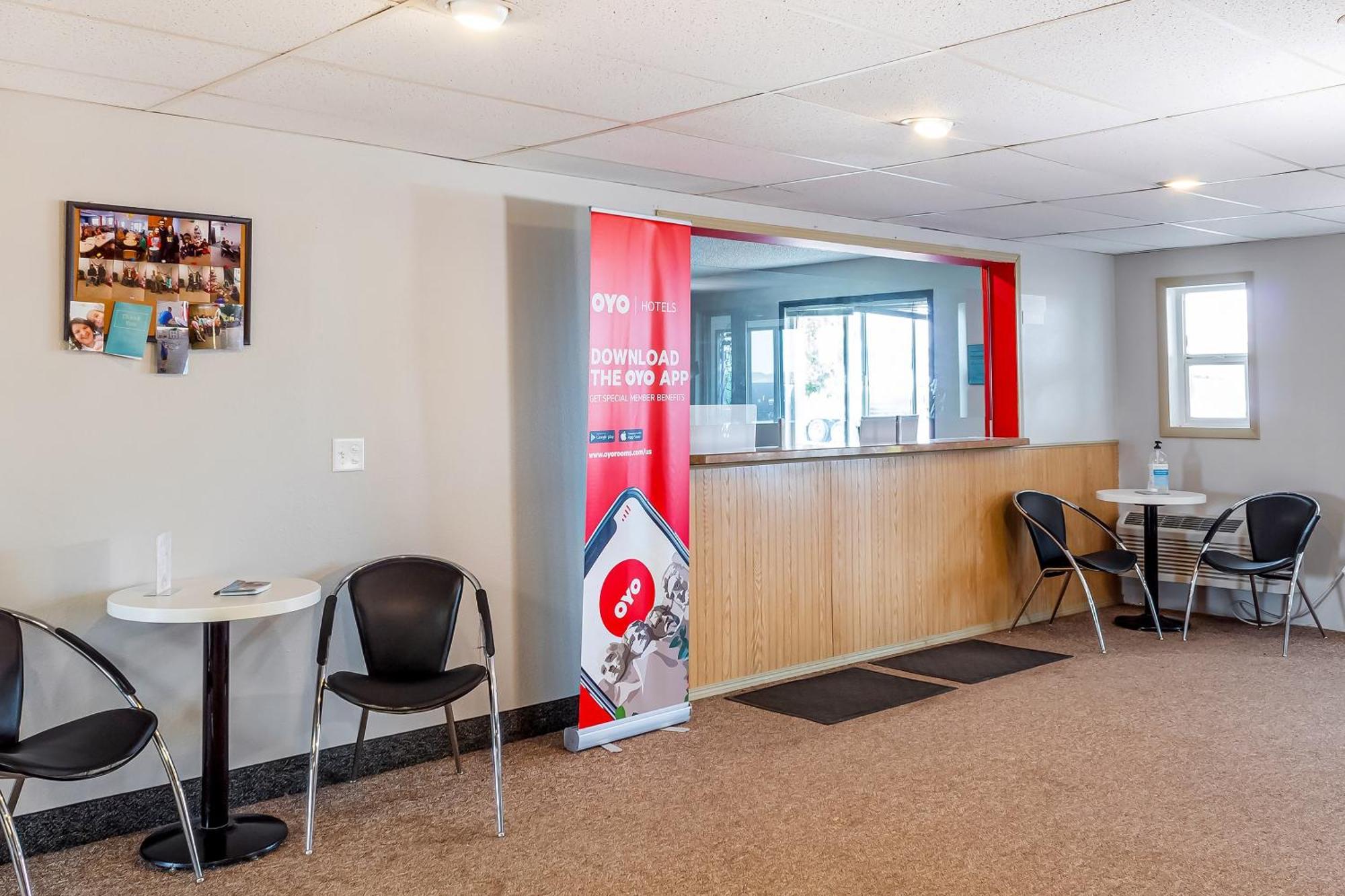 Oyo Hotel Shelby Mt Hwy 2 & I-15 외부 사진