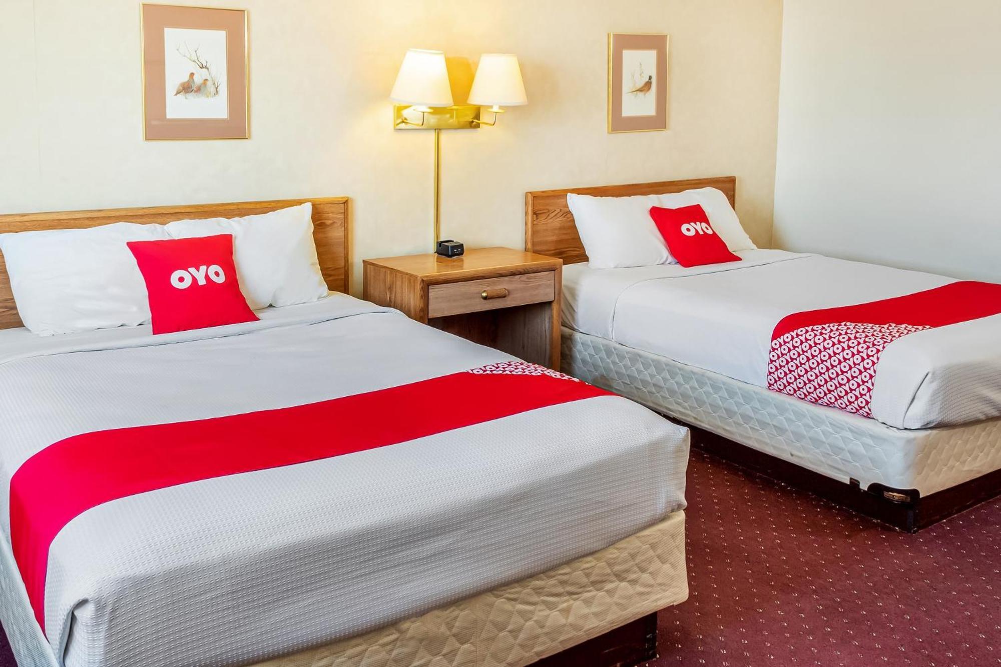 Oyo Hotel Shelby Mt Hwy 2 & I-15 외부 사진